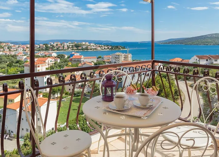 Apartments Loncar