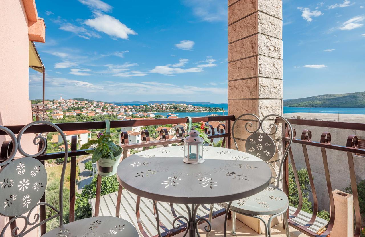 Loncar Apartment *