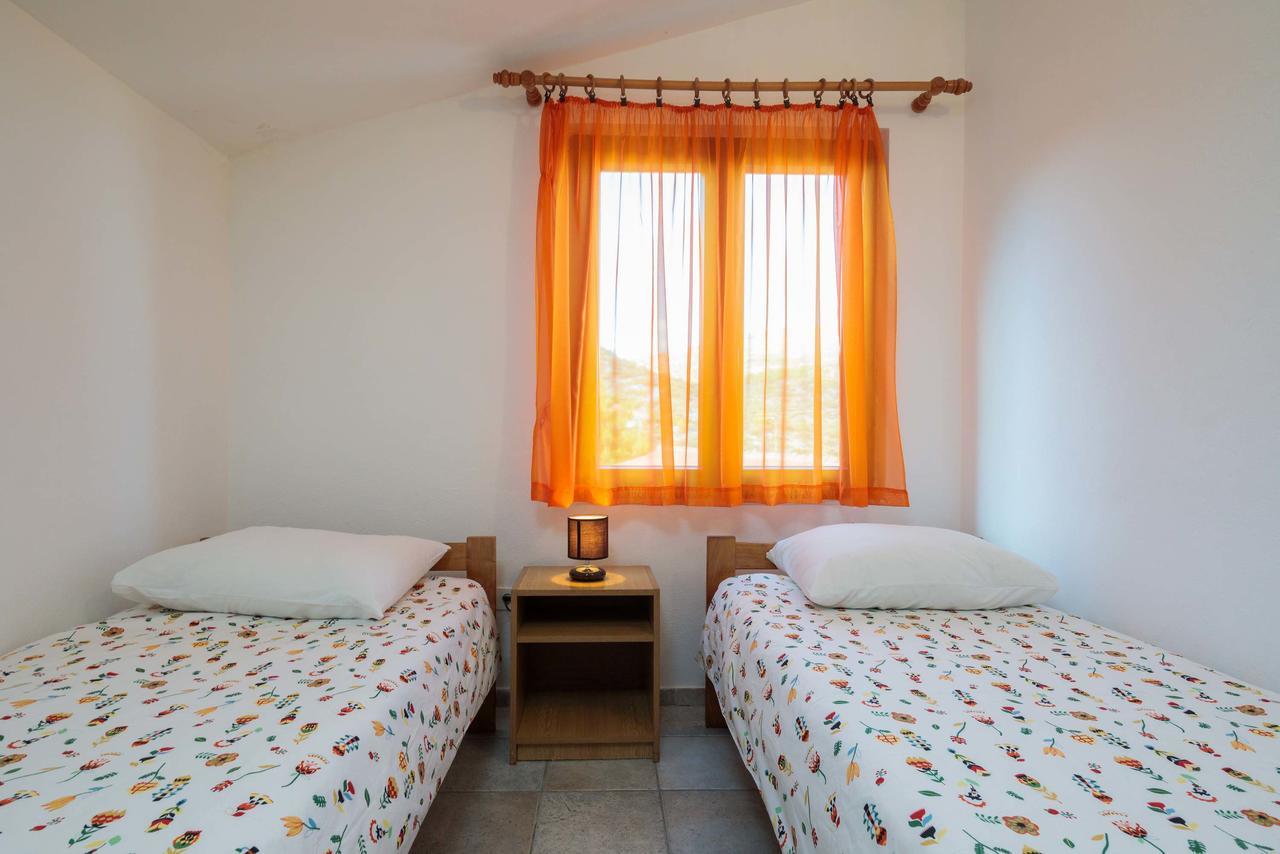 Apartment Loncar *