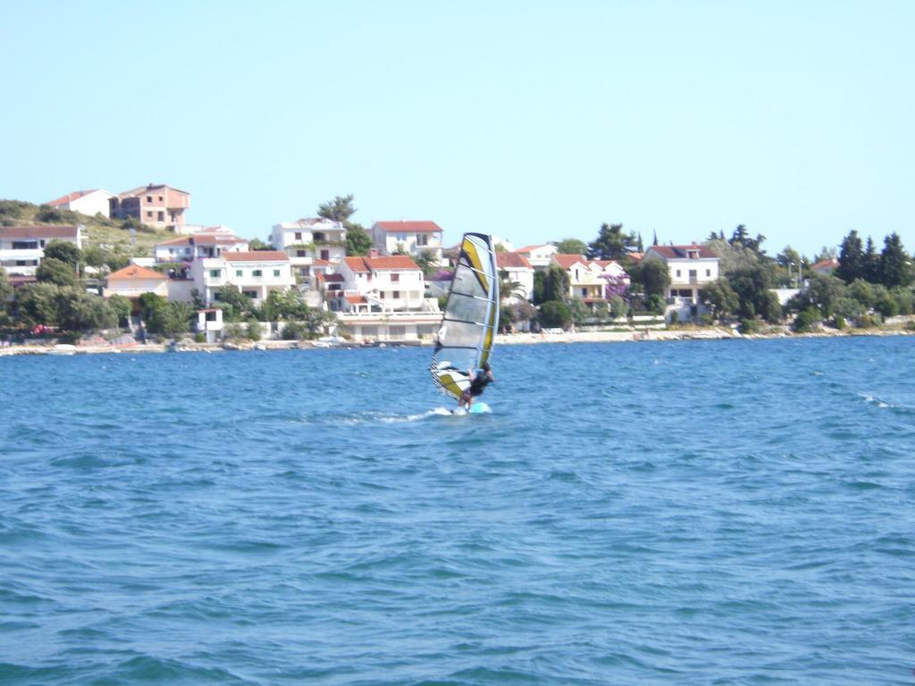 Apartment Loncar Seget Vranjica